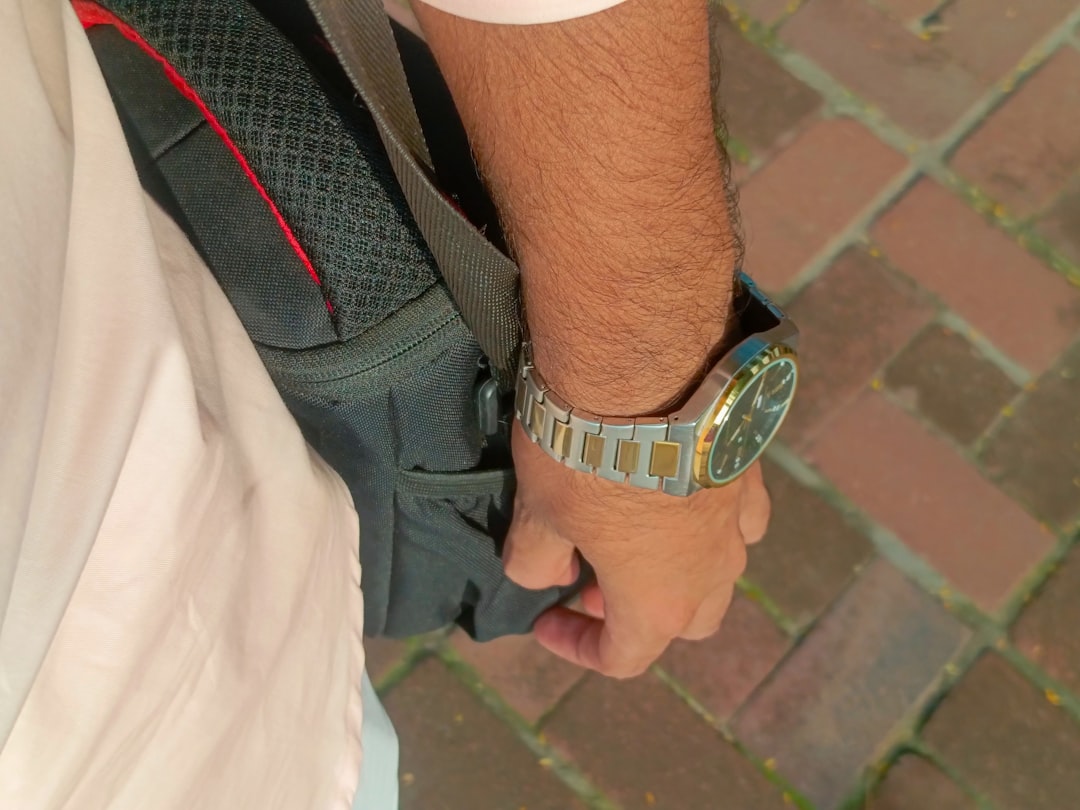 Watch auctions and the flown piece premium