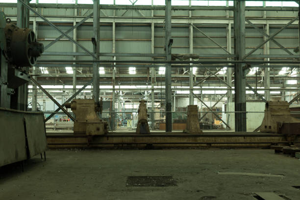 Hawthorne factory and the machine that builds