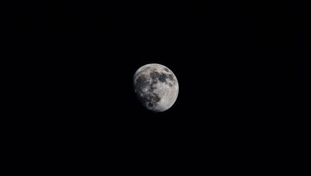 Transient lunar phenomena and the glow reports